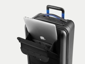 bluesmart luggage business travel life 2