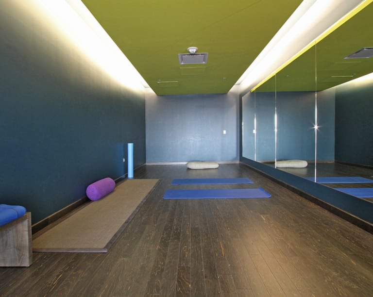 Fit Travel Tips Airport Yoga Business Travel Life