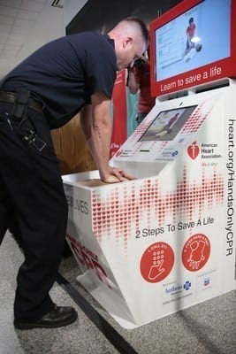 oakland international airport cpr kiosk 2